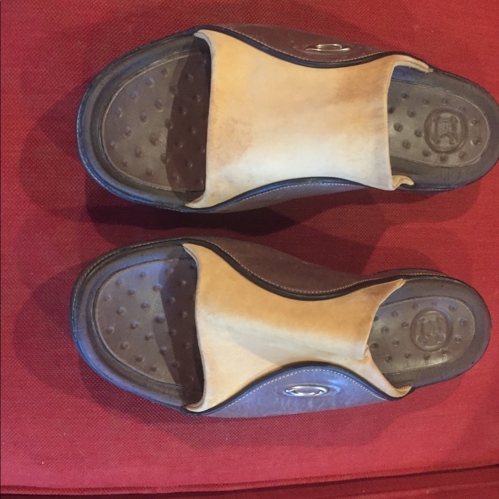 Men’s Oakley Leather Slides/Sandals-Size 12